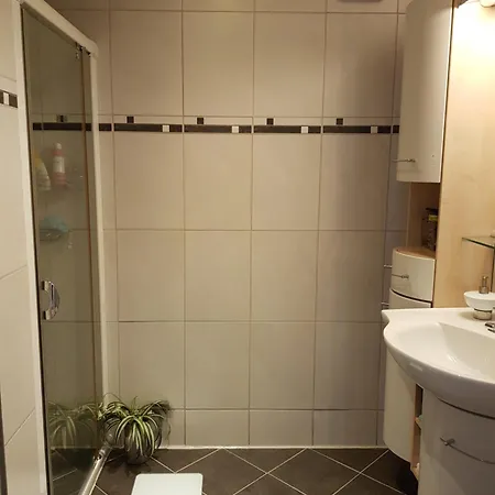 Gronnlunge Apartman *